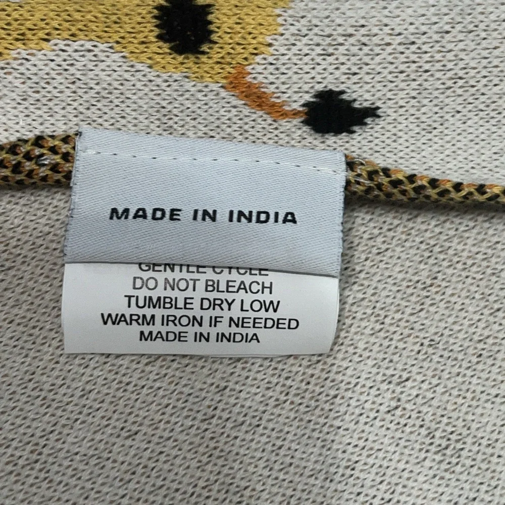 Made In India Baby Giraffe Blanket, Reversible  Knitted  Cotton Ivory/Yellow New